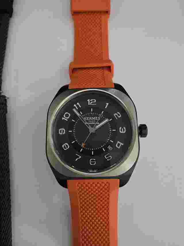 Hermès H08 montre Hermes en titane neuve full set avec second bracelet