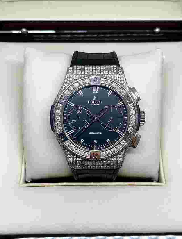 Купить часы Hublot Classic Fusion Chronograph Jewelry