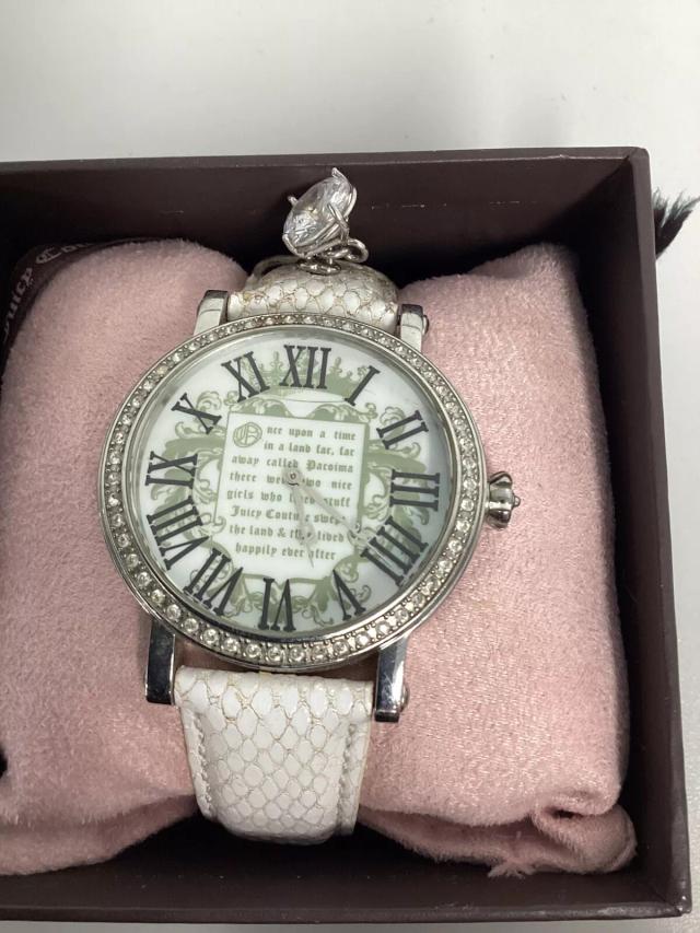 Juicy Couture Watch Leather Strap with Charm please read Description [LS]