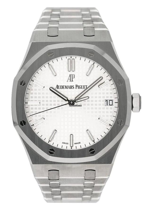 Audemars Piguet Royal Oak
                           
                                 15500ST Silver Dial Mens Watch Box Papers