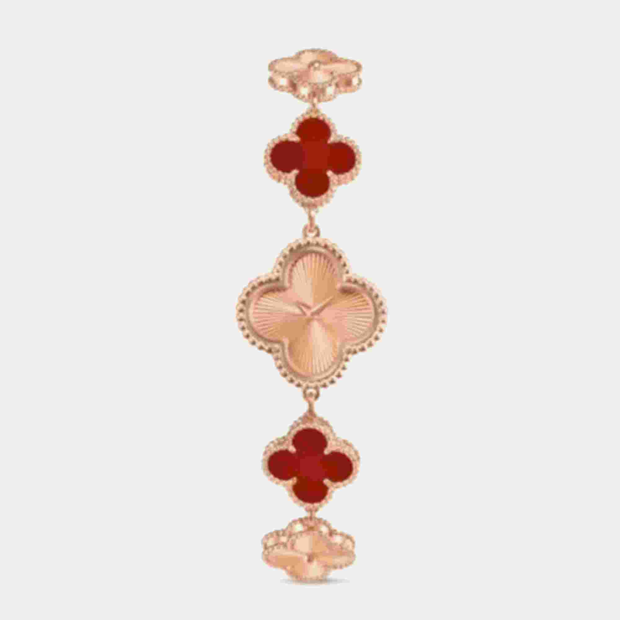 Van Cleef & Arpels Alhambra Quartz Rose Gold Women Wristwatch 22.7 mm x 22.7 mm