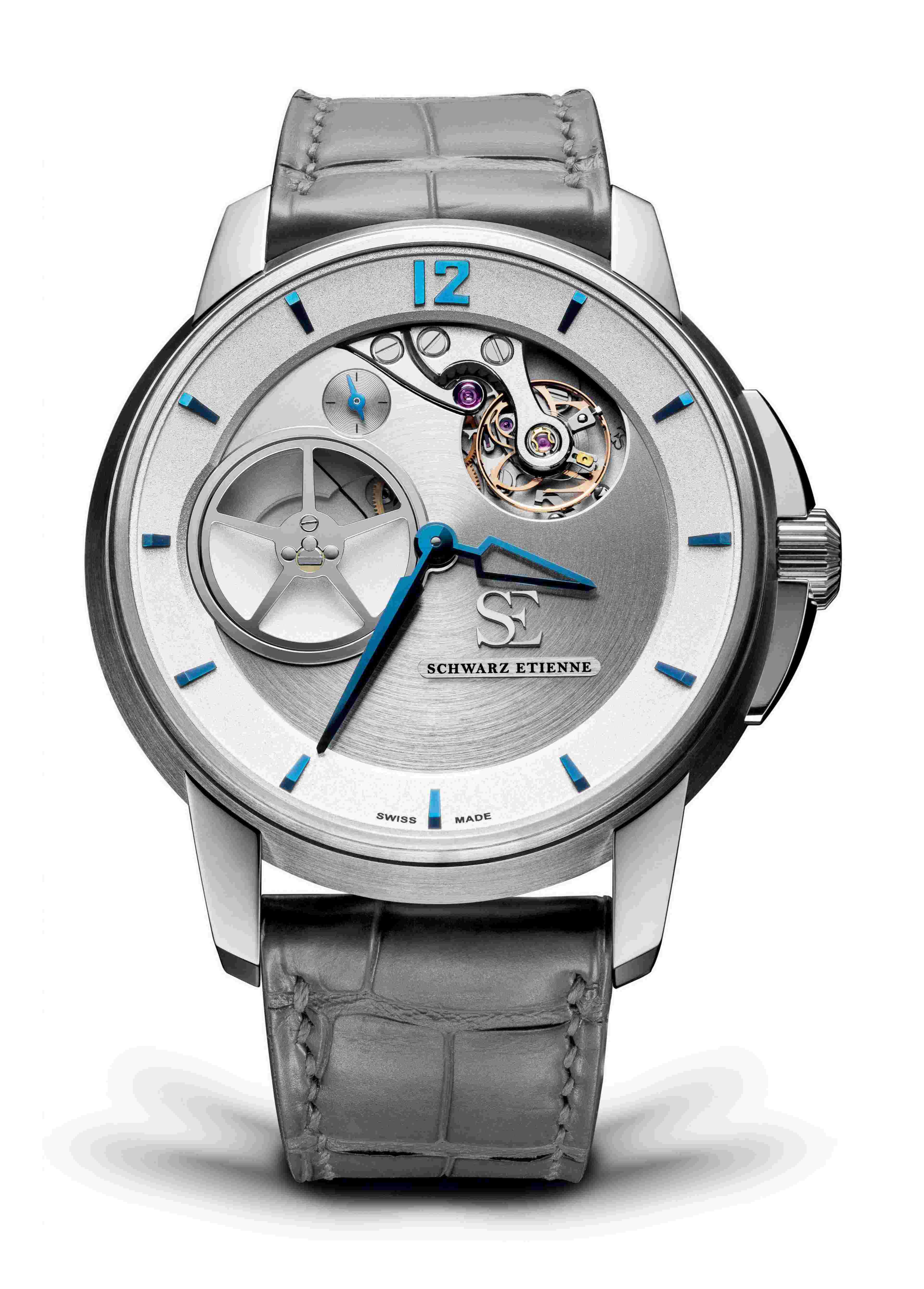 Schwarz Etienne
Roswell Silver