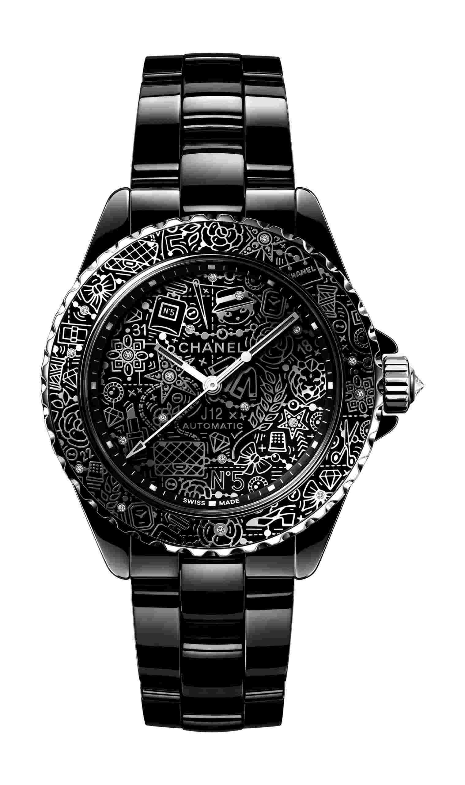 Chanel
J12.20