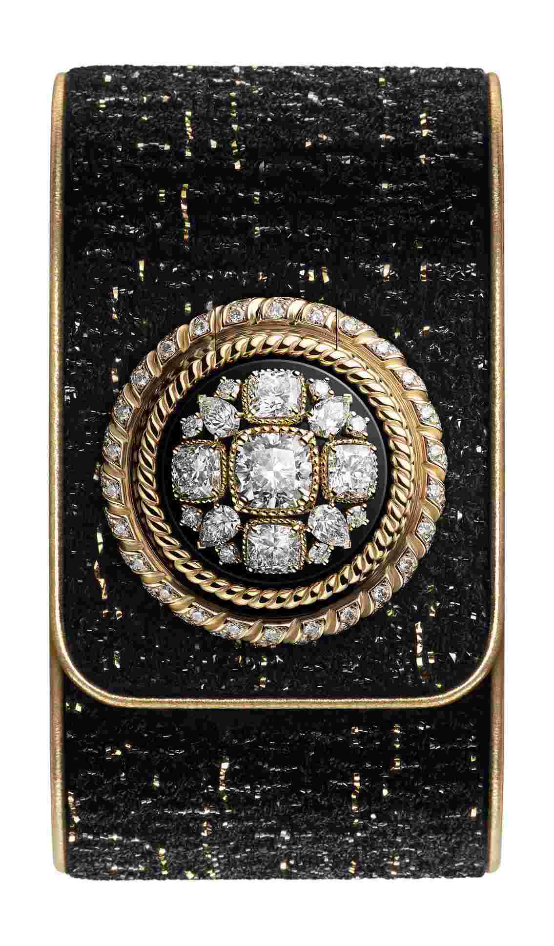 Chanel
Mademoiselle Privé Bouton Byzantin