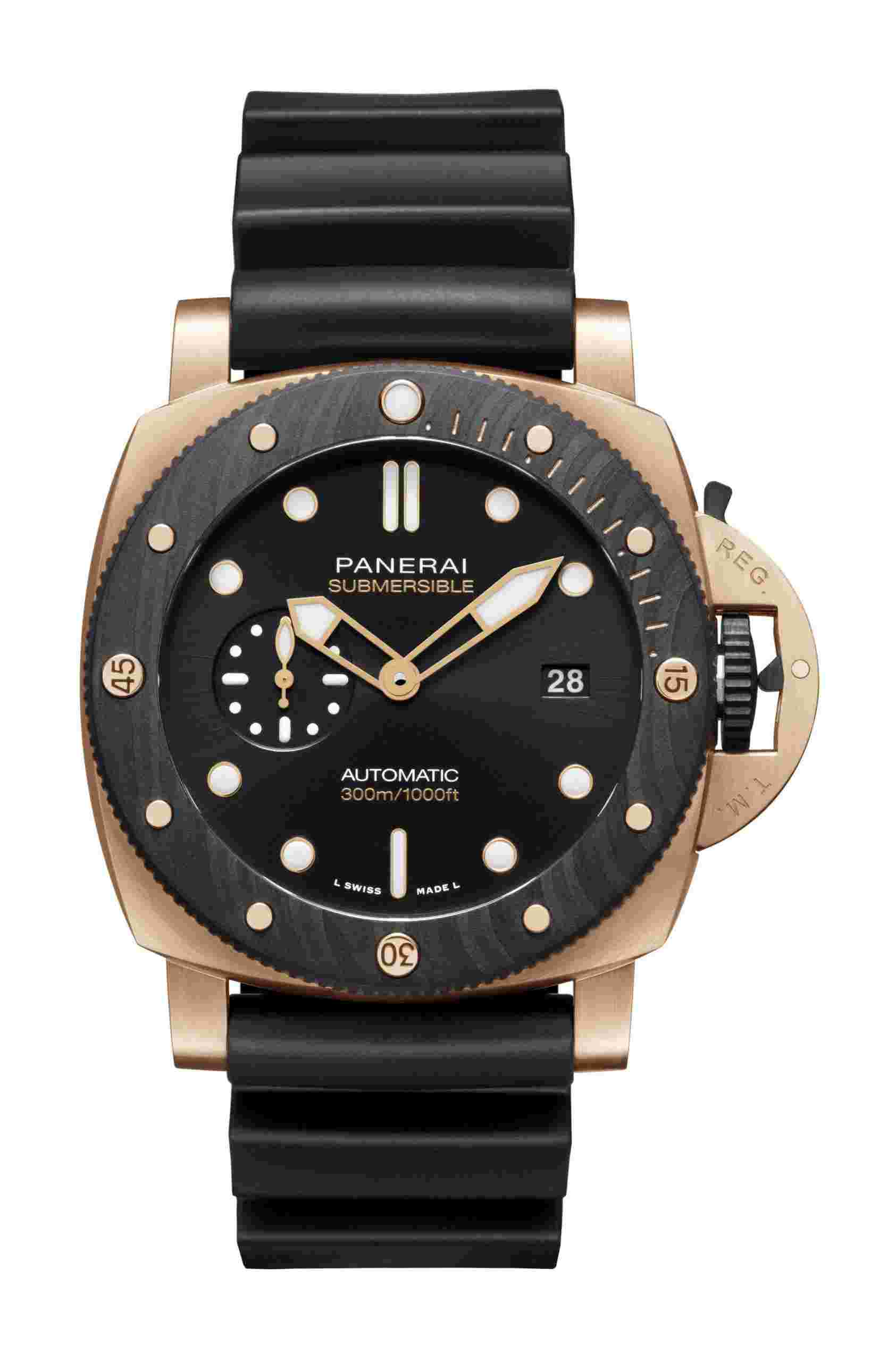 Panerai
Submersible Goldtech™ OroCarbo