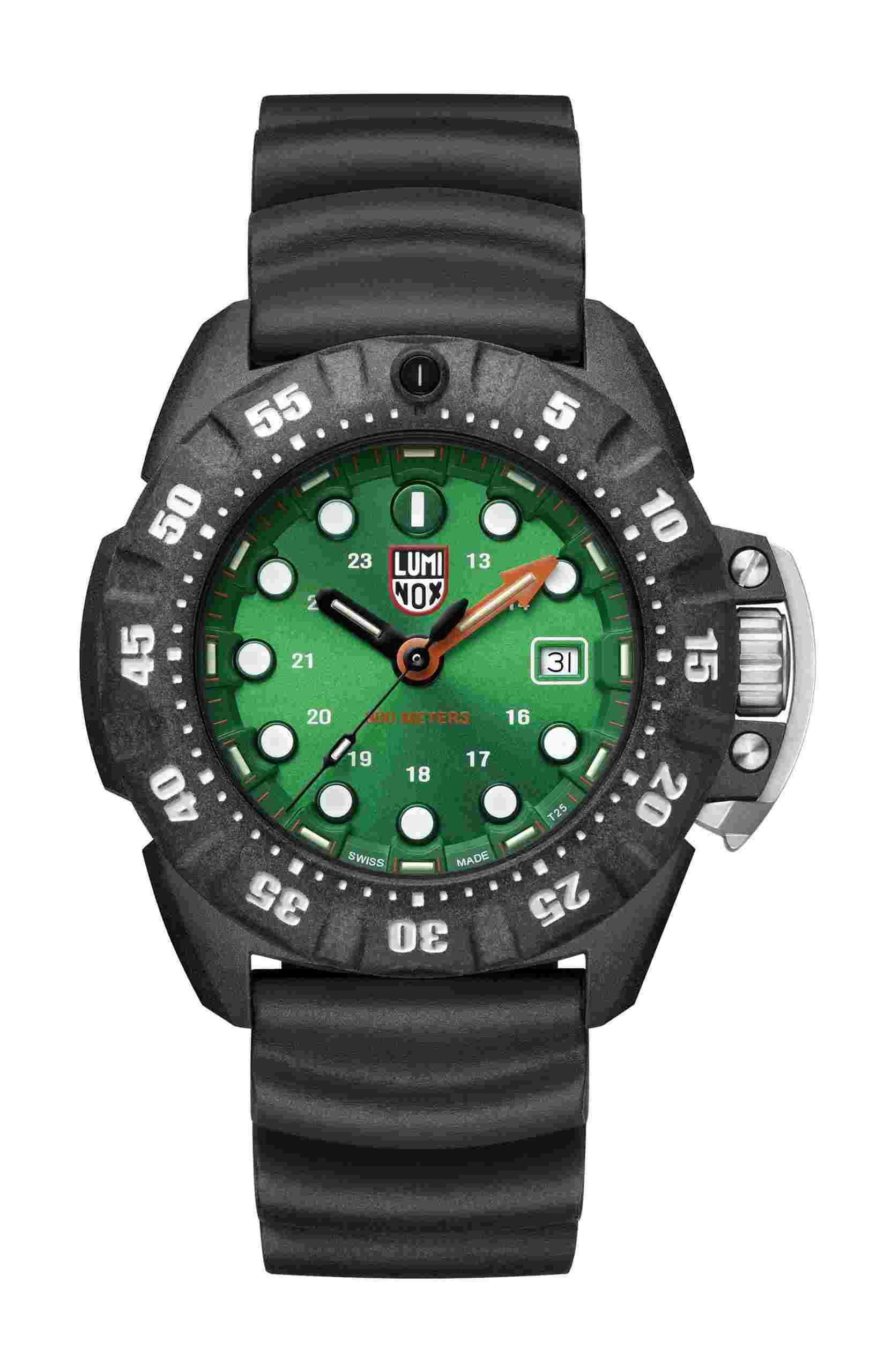 Luminox
Scott Cassel Deep Dive 1550 Series