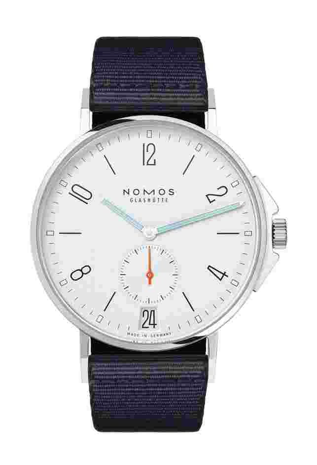 Nomos Glashütte
Ahoi Date