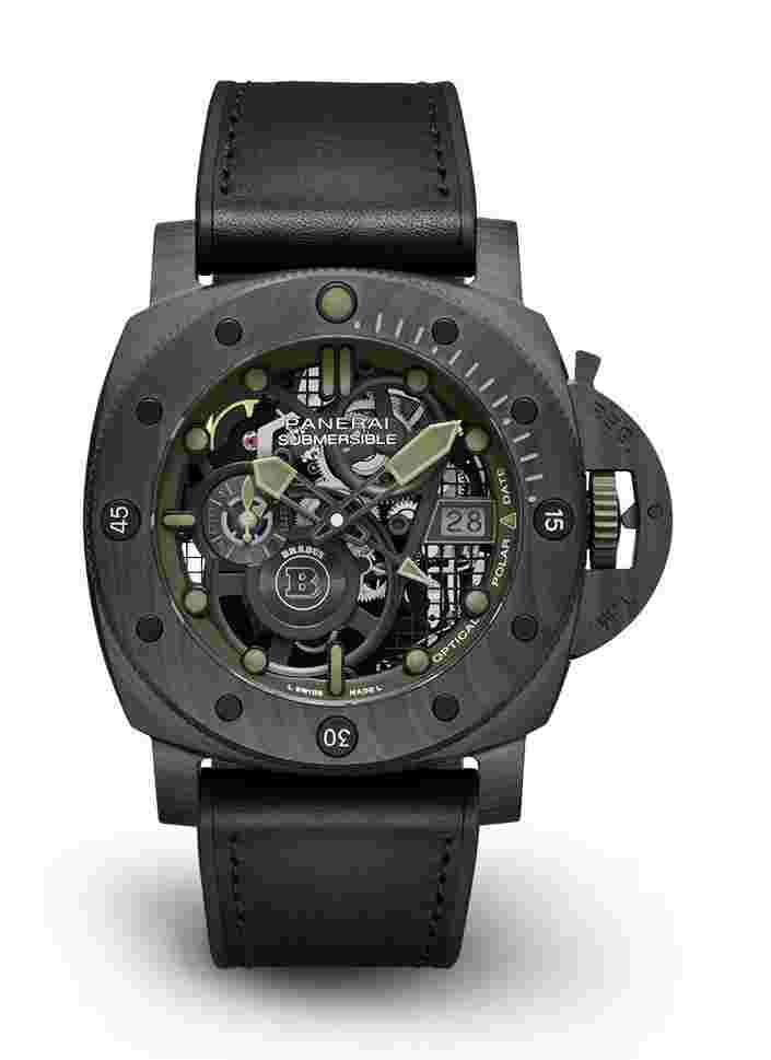 Panerai
Submersible S Carbotech