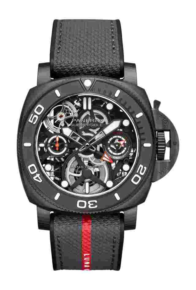 Panerai
Submersible Tourbillon GMT Luna Rossa Experience Edition