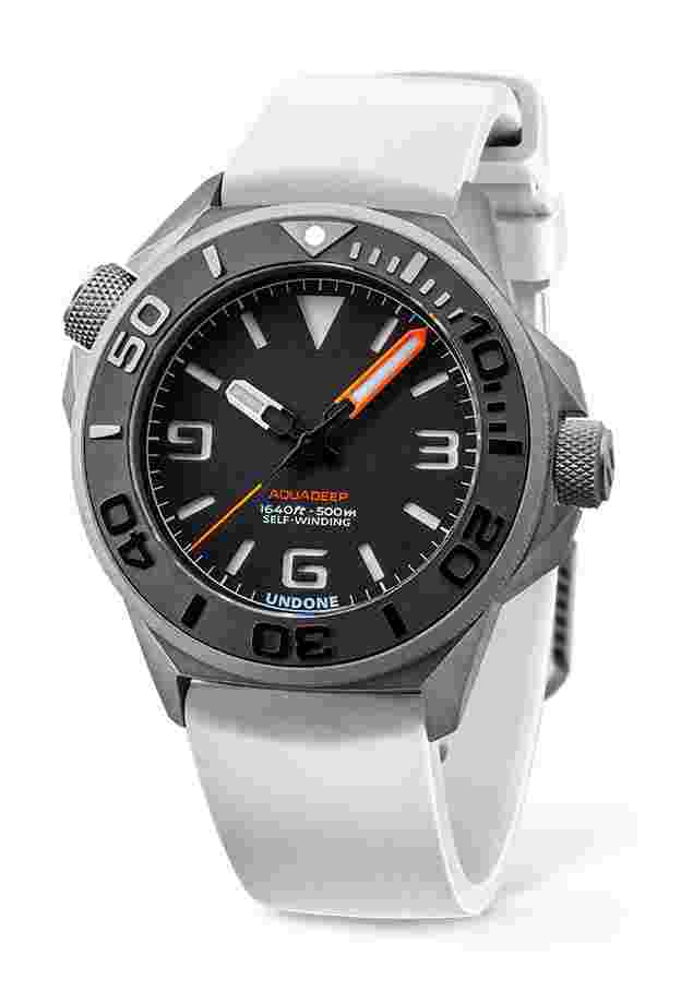 Undone
Aquadeep Signal White Automatic