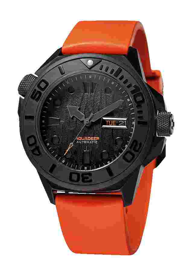 Undone
Aquadeep Submerge Automatic