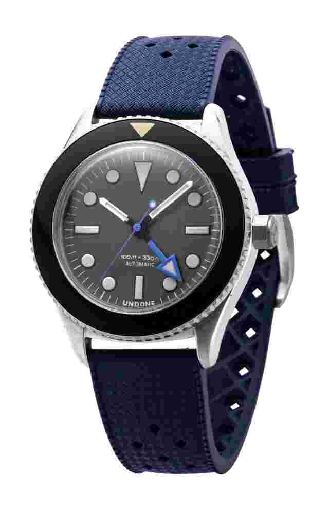 Undone
Basecamp Explorer Black Bezel