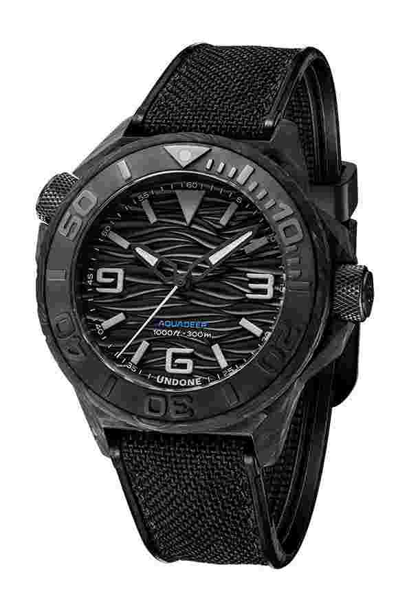 Undone
Manta Trust Aqua Carbon Maggy