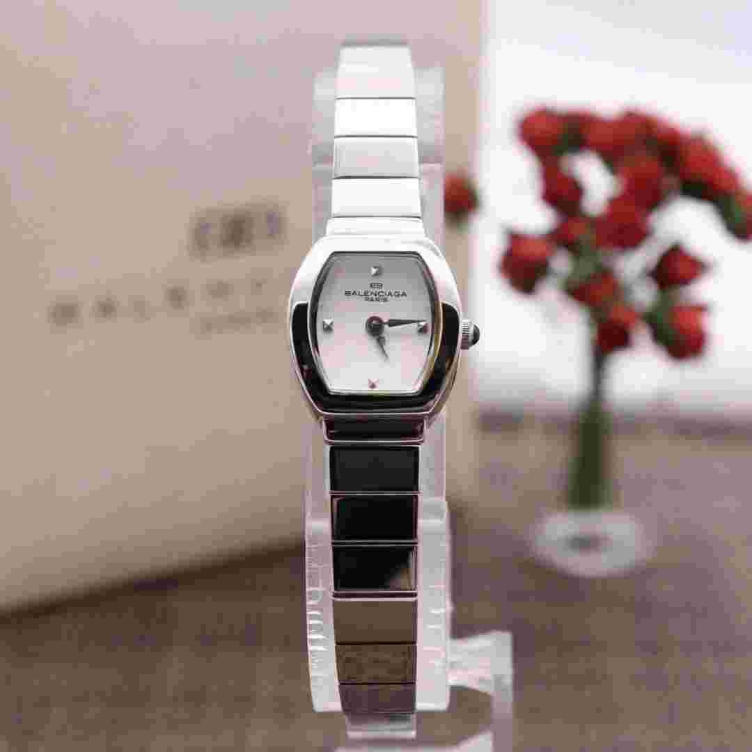 BALENCIAGA 0357 watch