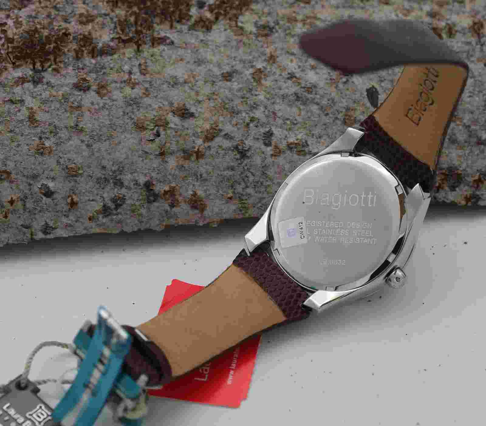 Stylish Laura Biagiotti watch quartz - leather strap - brown - butterfly clasp