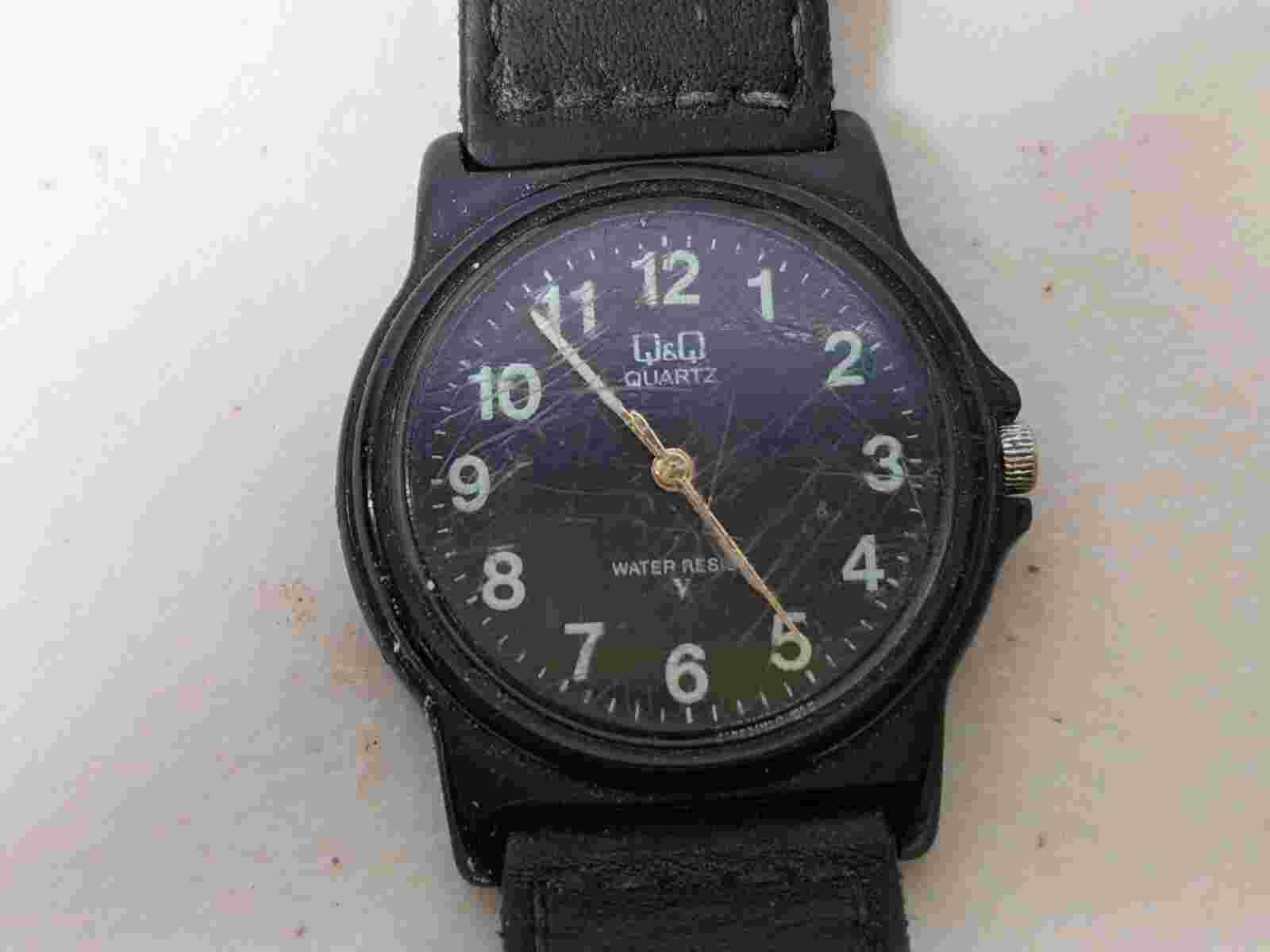 Vintage Q&Q Quartz Women's Watch Black Face