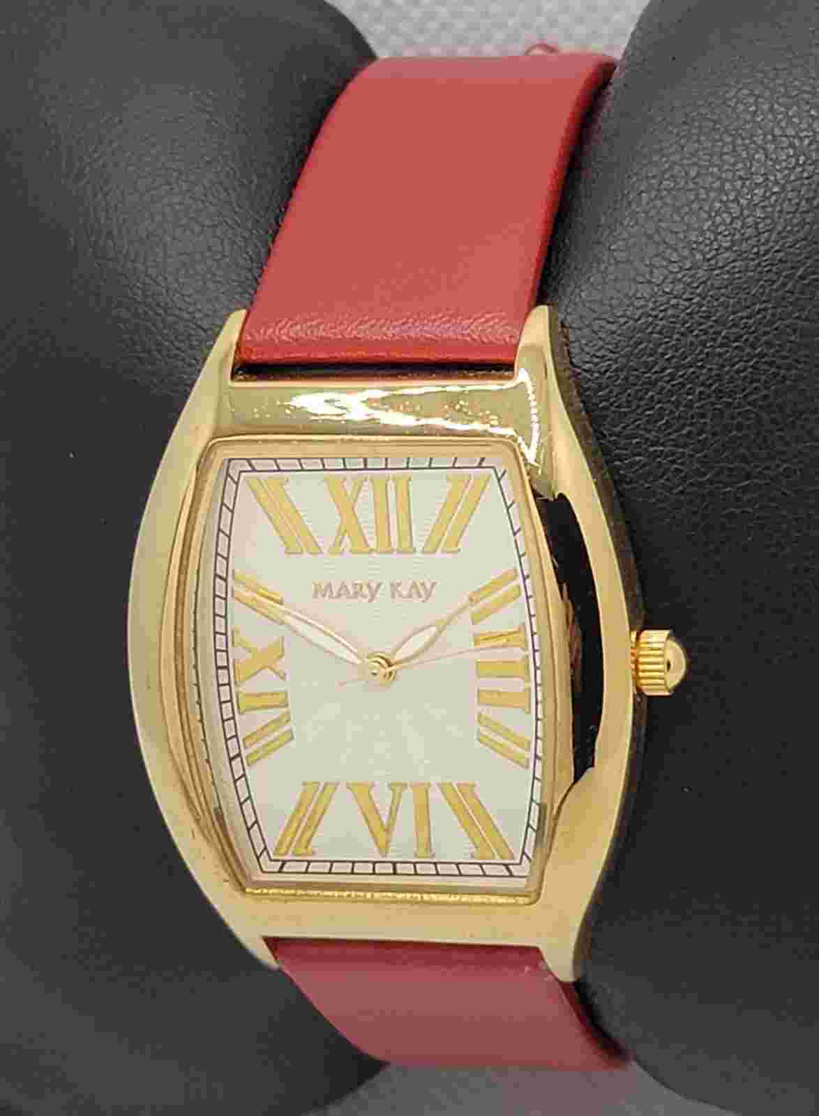 Ladies Mary Kay Stylish Rectangle Gold Tone Red Leather Band Analog Watch K2