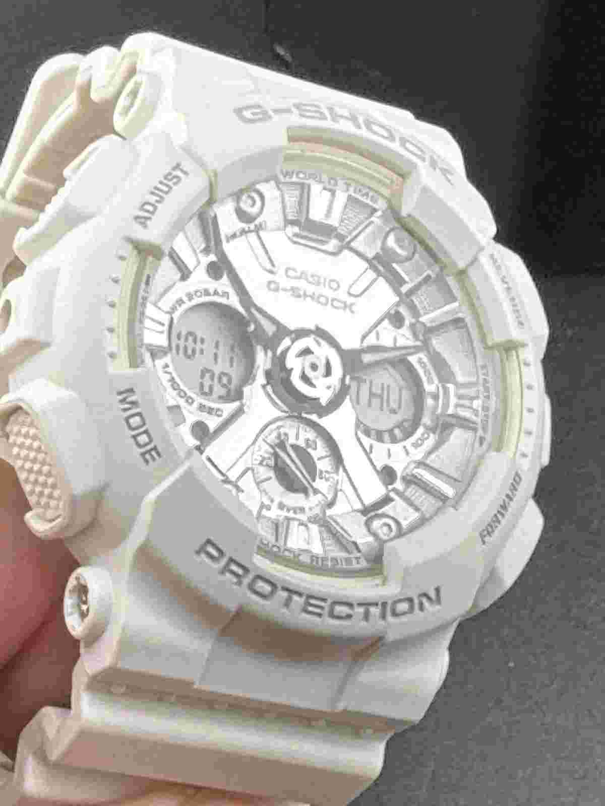 White G Shock Watch 5518 Gma – S120MF New Battery Works Excellent 