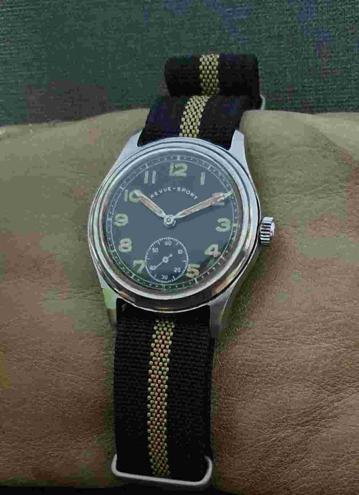 RARE!! REVUE-SPORT DH WWII 40's MILITARY cal.59 VINTAGE RARE SWISS WATCH.