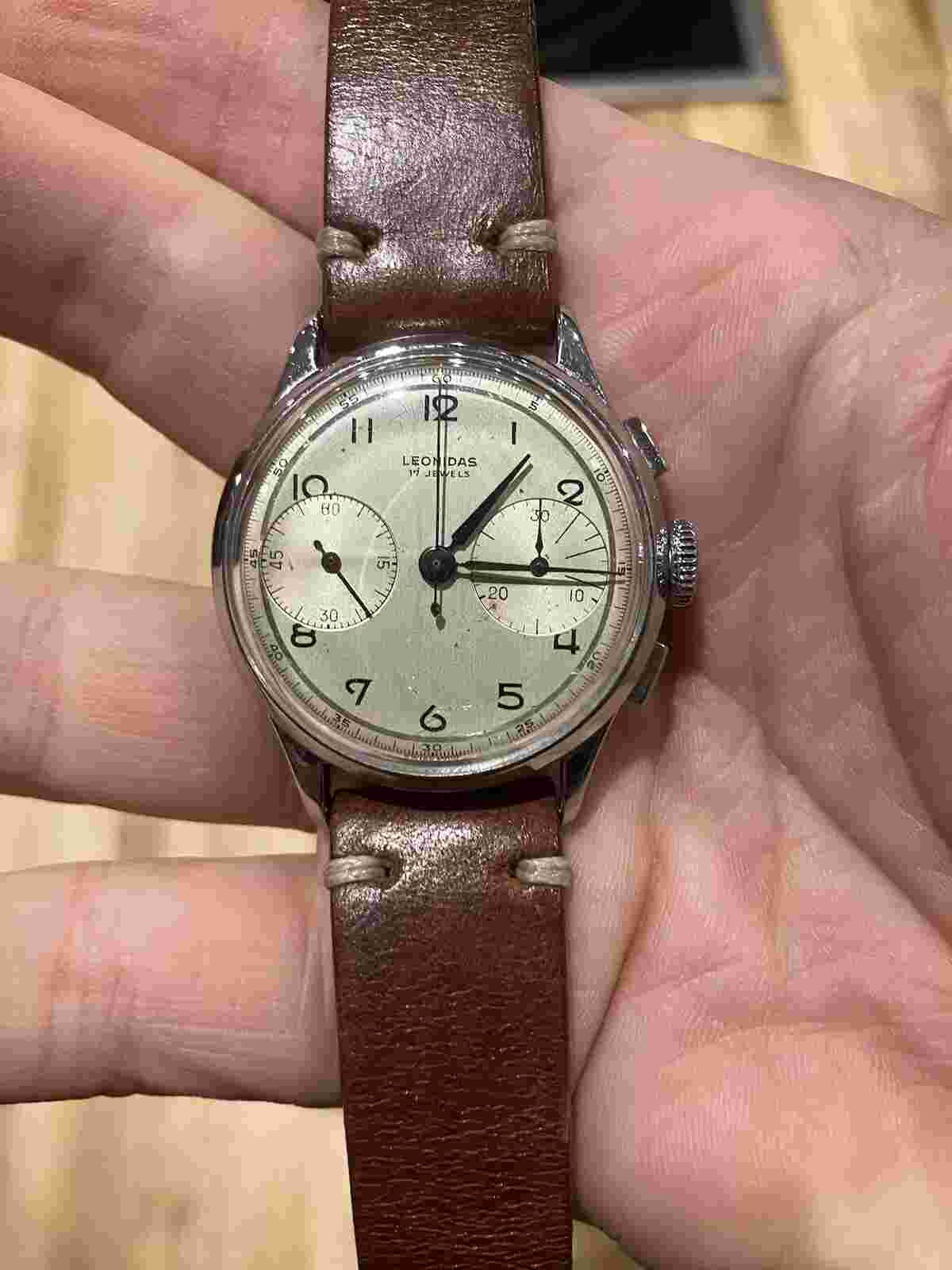 Leonidas Military 2 Register Chronograph vintage Landeron 148 preHeuer Carrera