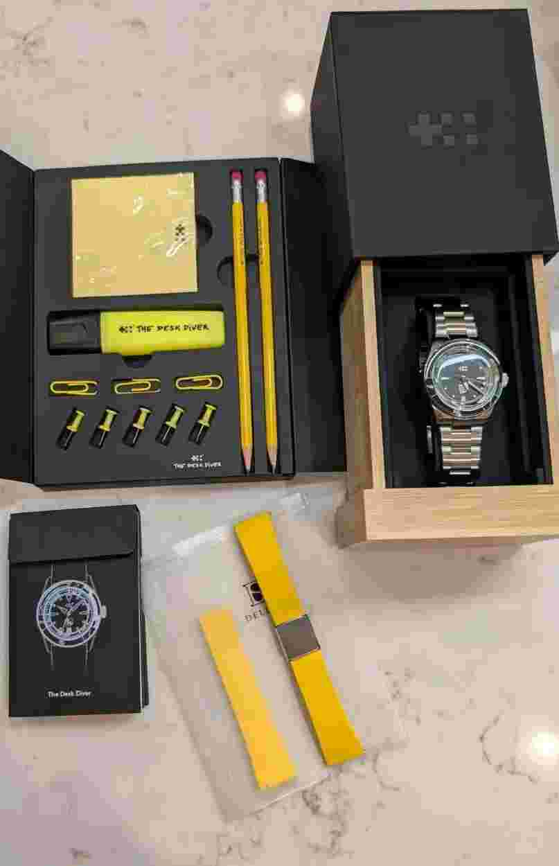 Christopher Ward Desk Diver - Limited Edition X Seconde 41mm Diver