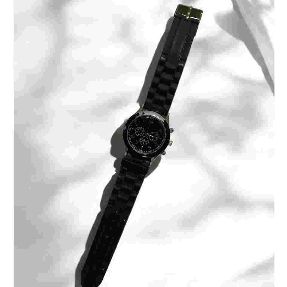 Vintage Darice Men's Analog Watch, Black Silicone Band, Paint Peel, Non-Operable