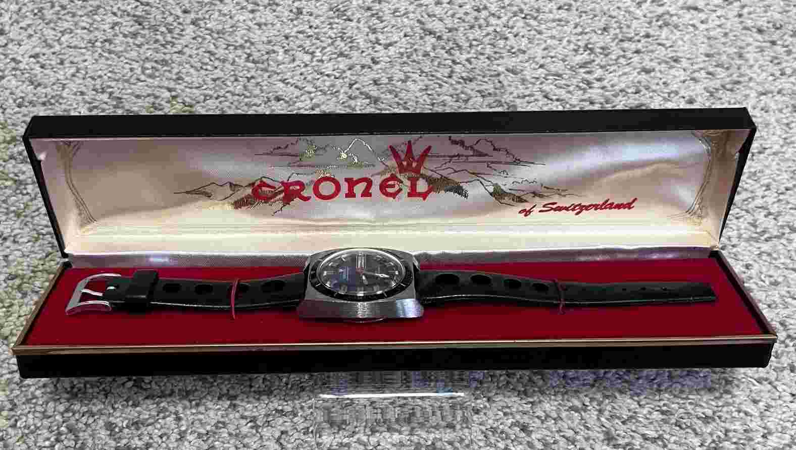 CRONEL 60's 222 AUTOMATIC 38mm Watch ORIGINAL CASE + STRAP VINTAGE RUNNING