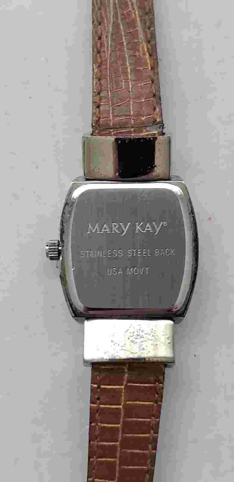 Mary Kay Ladies Watch. Leather Reversible Band Black/Brown. MOP Dial