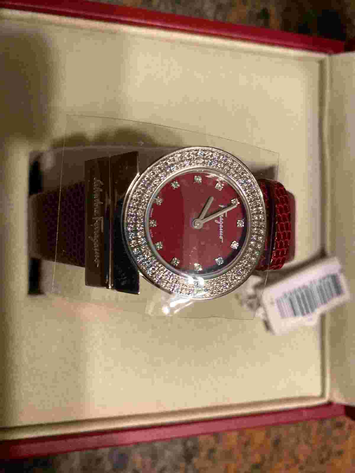 BRAND NEW Salvatore Ferragamo Women's Gancino Diamond Genuine Lizard Watch