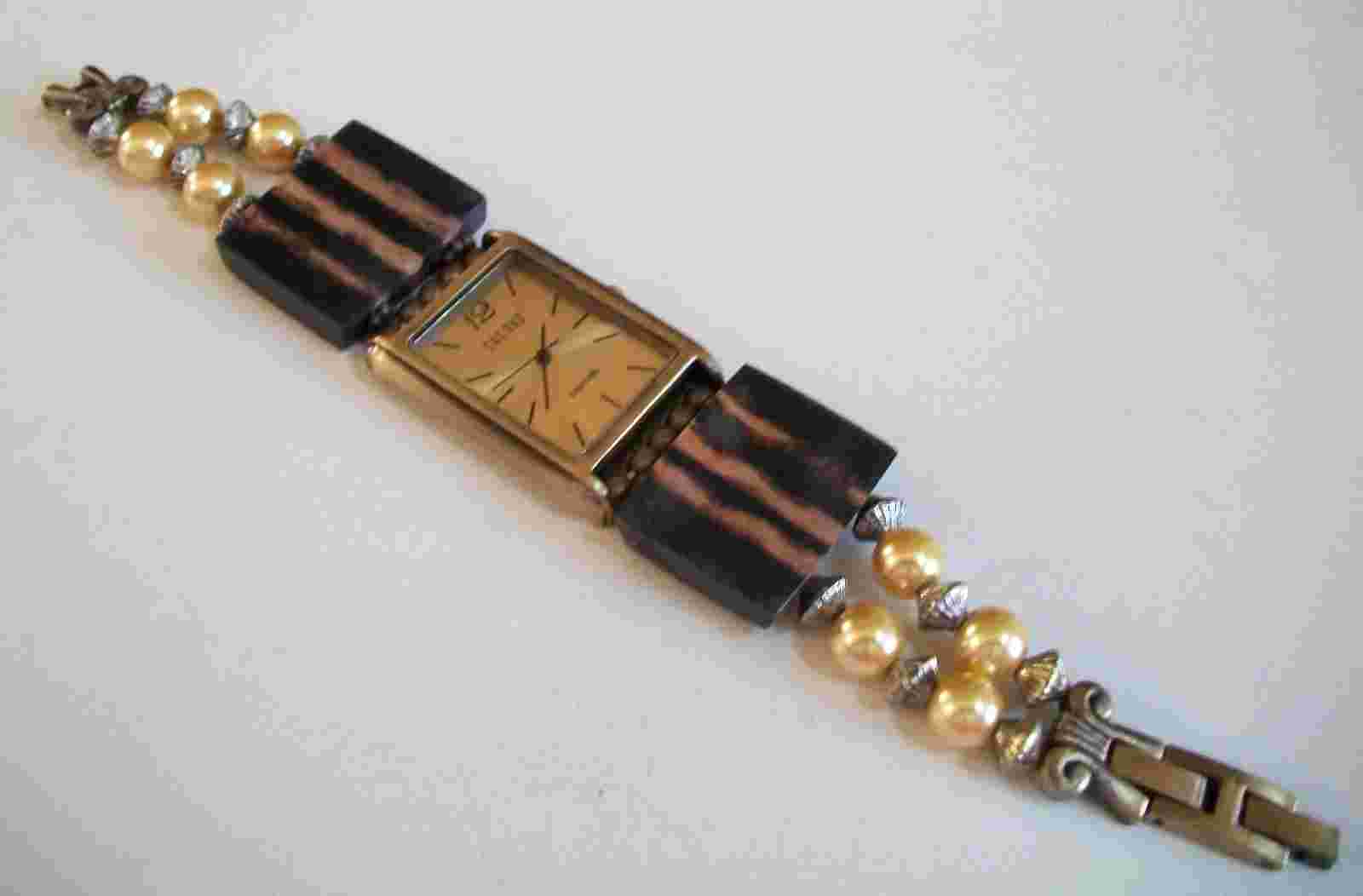 Wood look with faux pearls dressy casual women fashion  watch