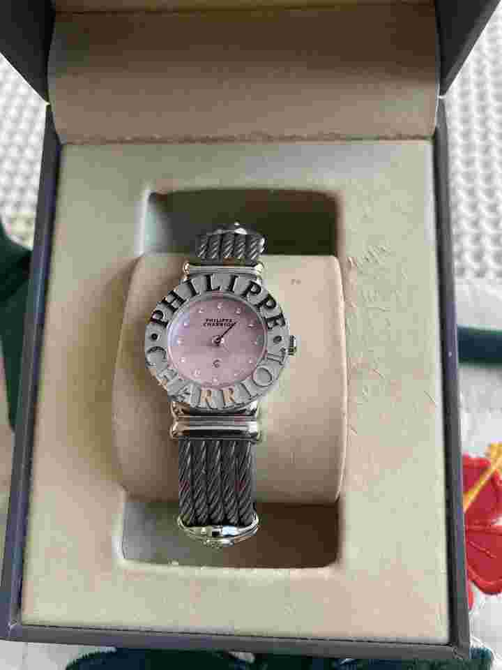 Philippe Charriol Analog Quartz Women Saint-Tropez Pink Shell Watch Diamond 12 V