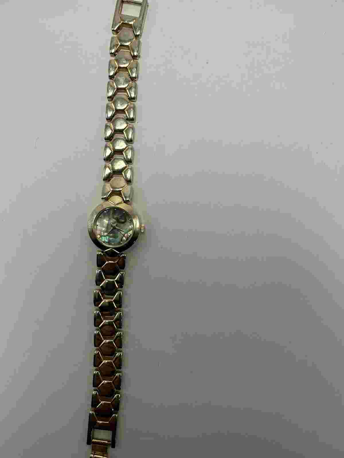 Sarah Coventry LSC146W Abalone Dial Ladies Watch New Battery 21MM 7.5" A71