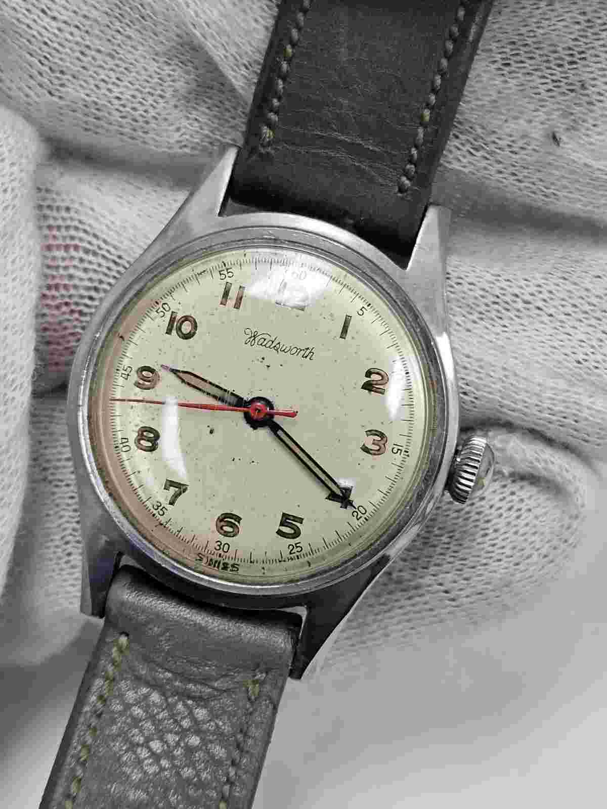 Vintage Wadsworth Military AS 1194 D Mens Wrist Watch Swiss Red Second Hand