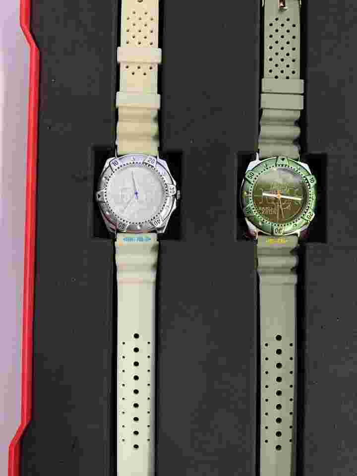 Rhythm GW201SE01 Quartz Analog Junk JAPAN