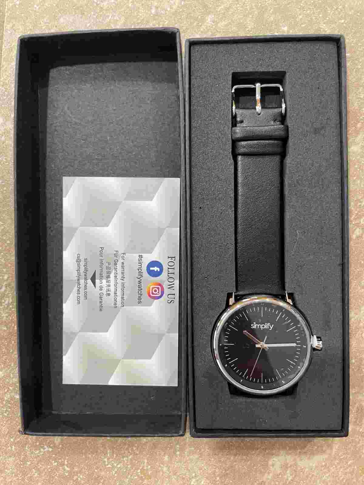 Simplify 6200 Unisex Black Leather Strap Silver Watch SIM6202
