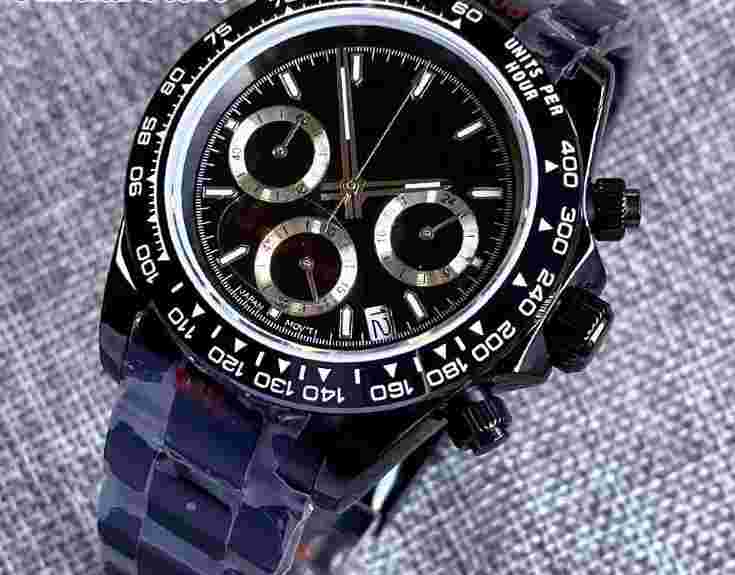 Chronograph Panda Style Quartz Watch