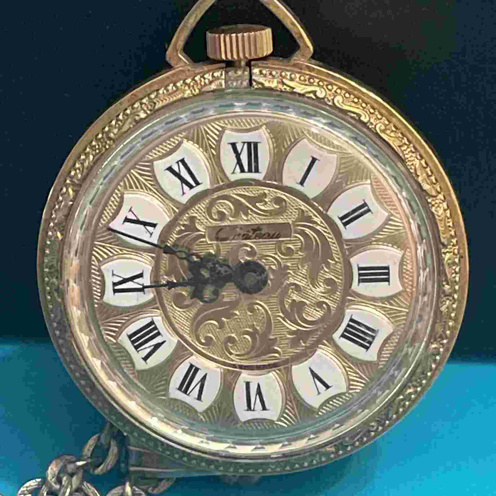 Vintage Chateau Swiss Made Gold Tone Pocket Watch Necklace Cherub Reversible