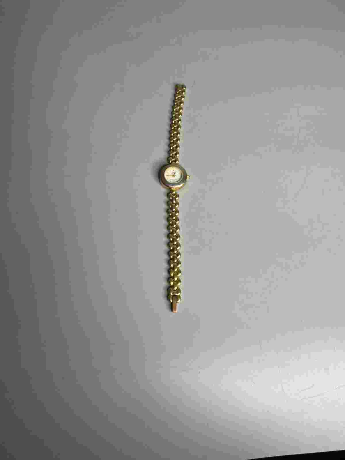 Japanese vintage jewelry watch 1micron Q&Q - not working but complete
