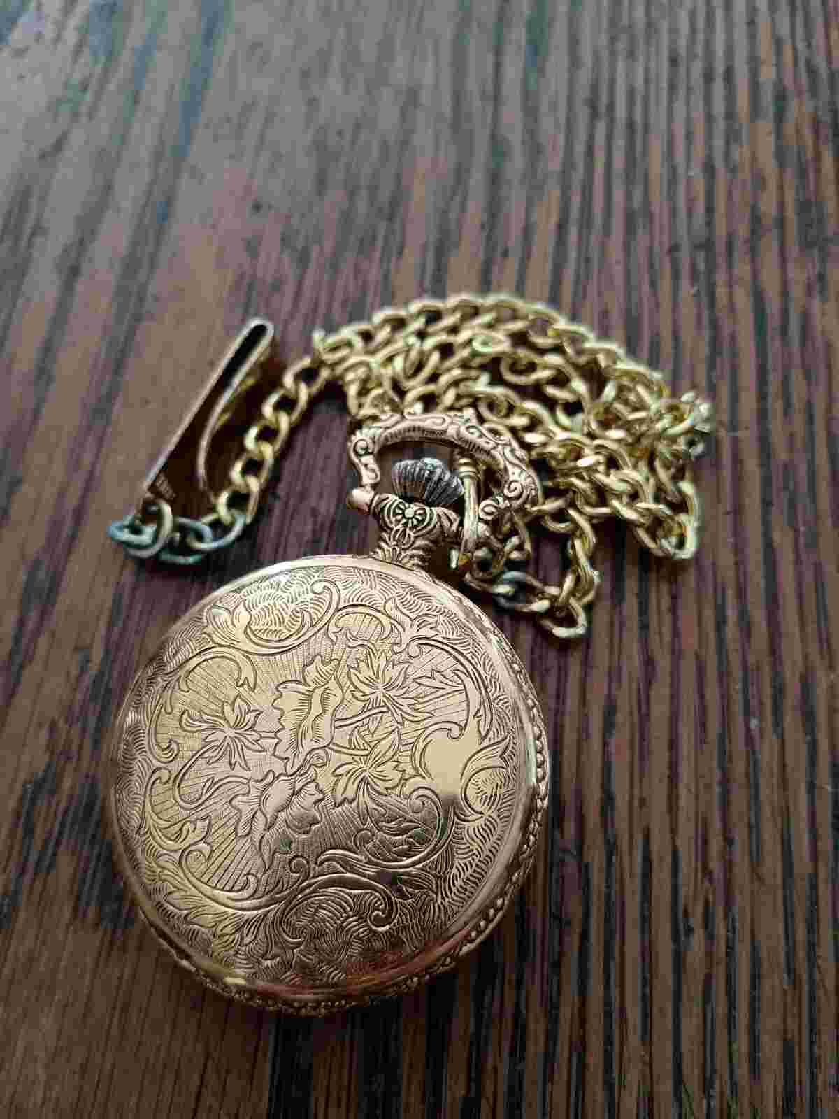 Vintage Pocket Watch Eagle Japan Gold Tone MOVT