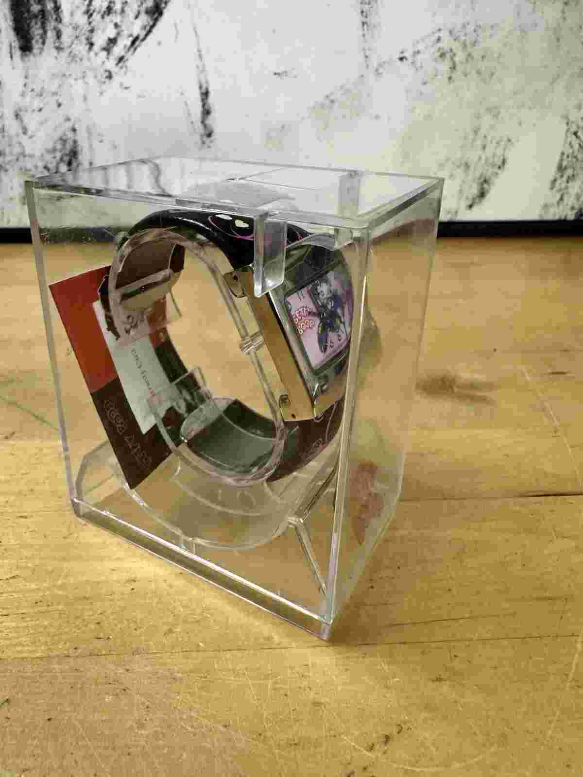 Brand New Betty Boop Collectors KFS/FS Cuff Bracelet Quartz Women's Watch