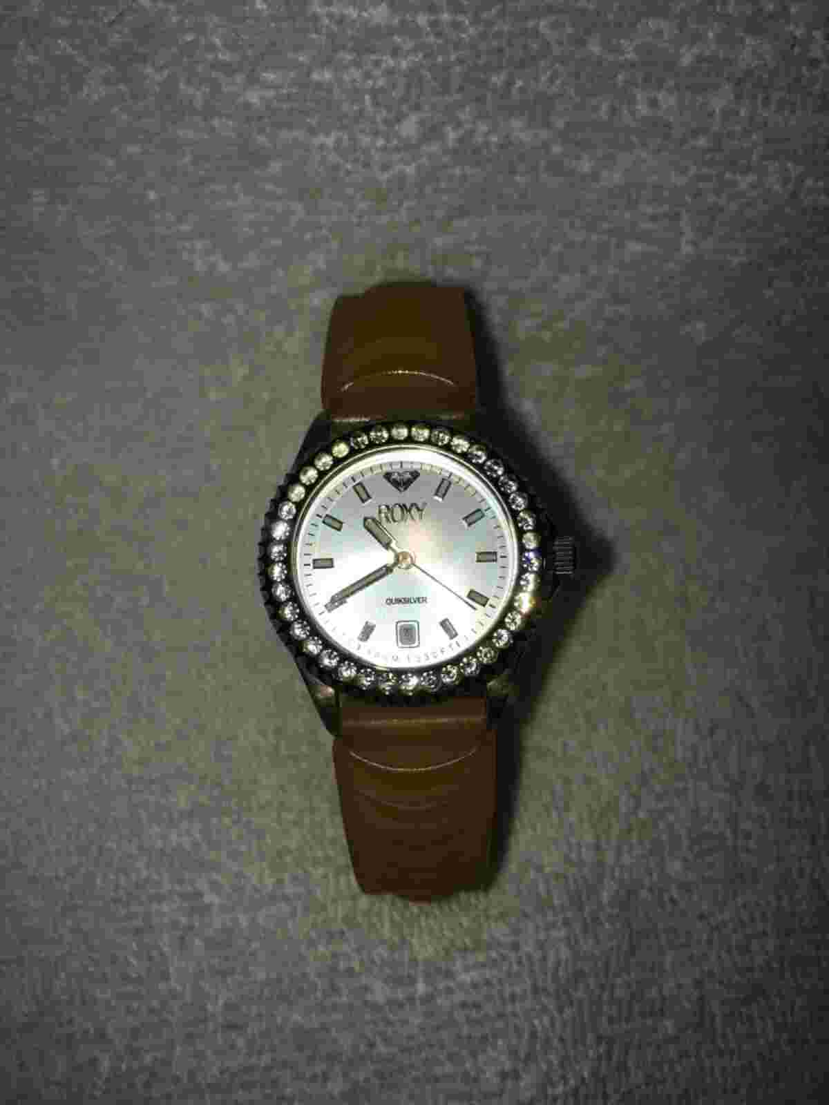Vintage Roxy/Quicksilver Ladies Watch,Runs great