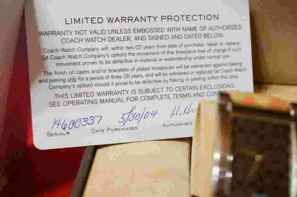 LADIES COACH WATCH - MINT IN ORIGINAL BOX