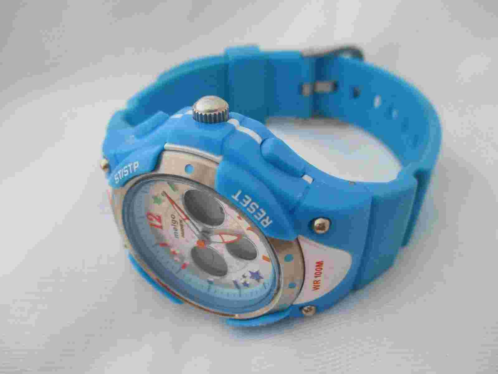 Melgo Pasnew Blue Buckle Band Analog Water Resistant 100 Meters Watch