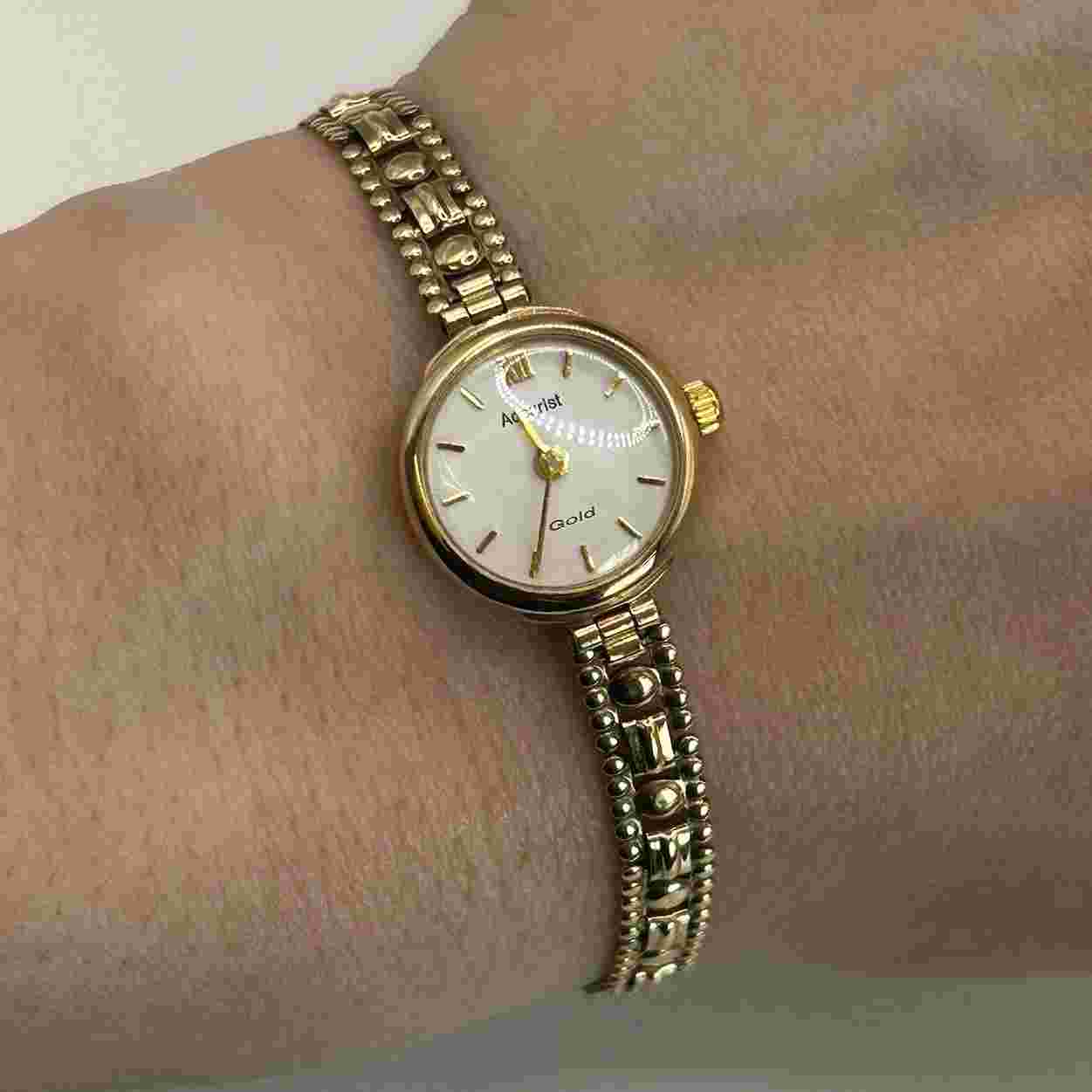 Accurist Gold Wrist Watch Bracelet Ladies 9ct 9k Yellow Gold - 7" inches
