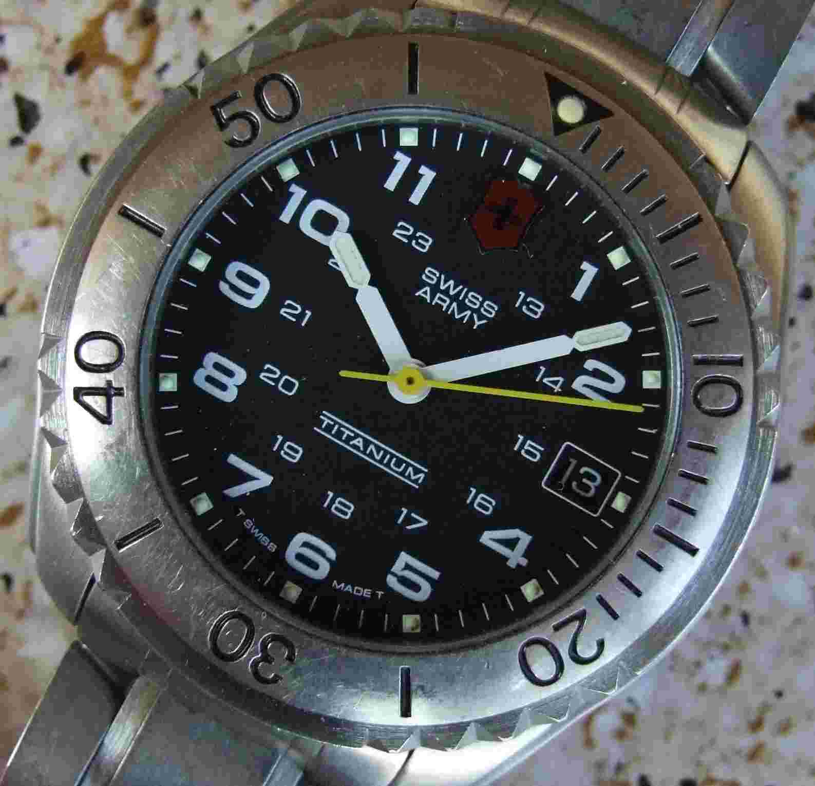 SWISS ARMY~Men Rare RB330 TITANIUM ClaSSiC~RATCHET Bz~Sapphire Glass~Ti Bracelet