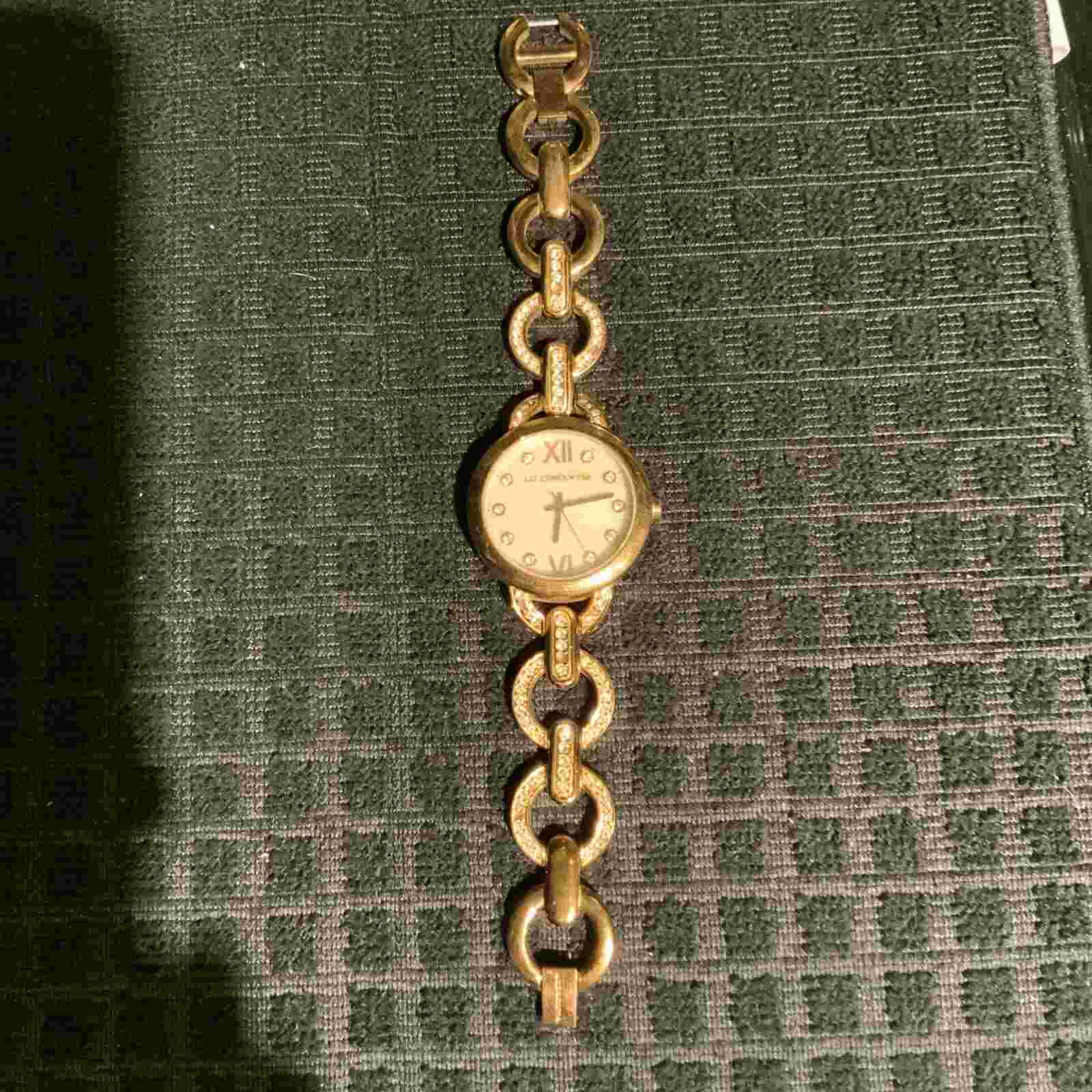 liz claiborne LC1189 Watch