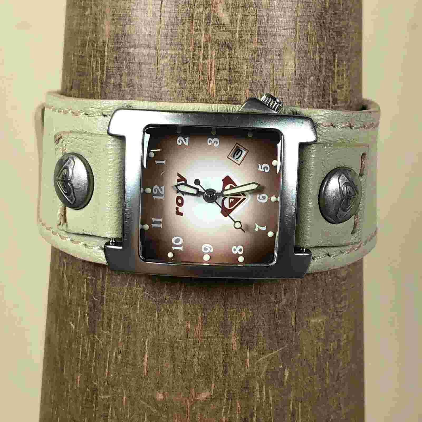 Roxy Women W041BL Casual Date White Leather 24mm Quartz Analog Watch 7 1/4"