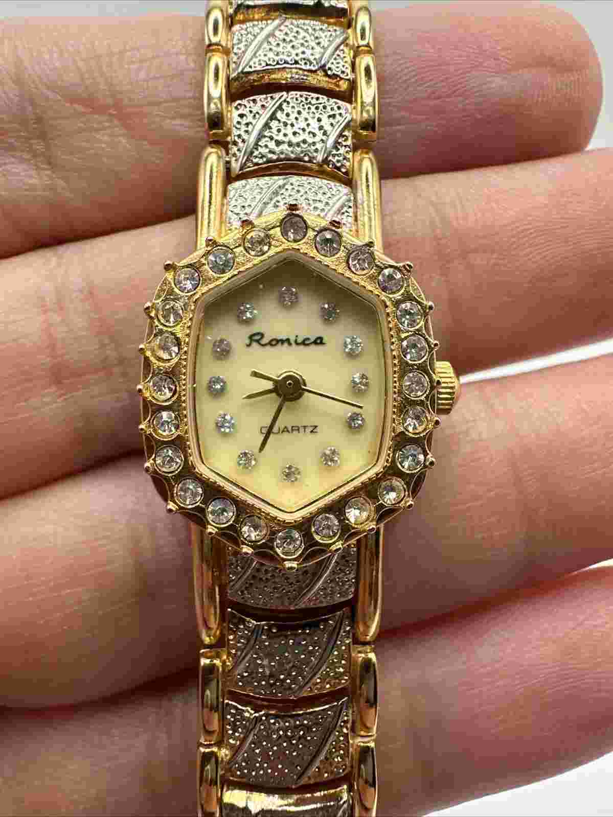 Ronica Gold & Silver Tone Women’s Wristwatch Needs Battery