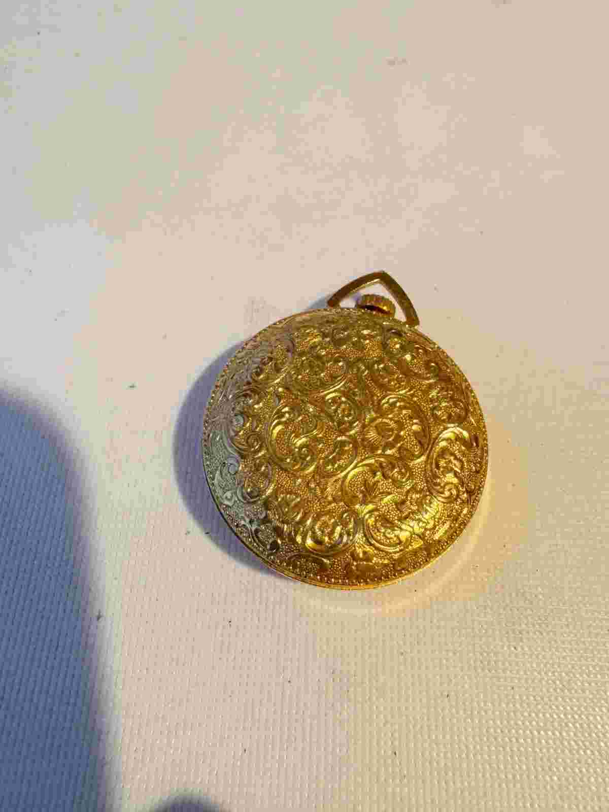 Vintage Swiss American Heritage Women's Pendant Pocket Watch 34mm Case, Running