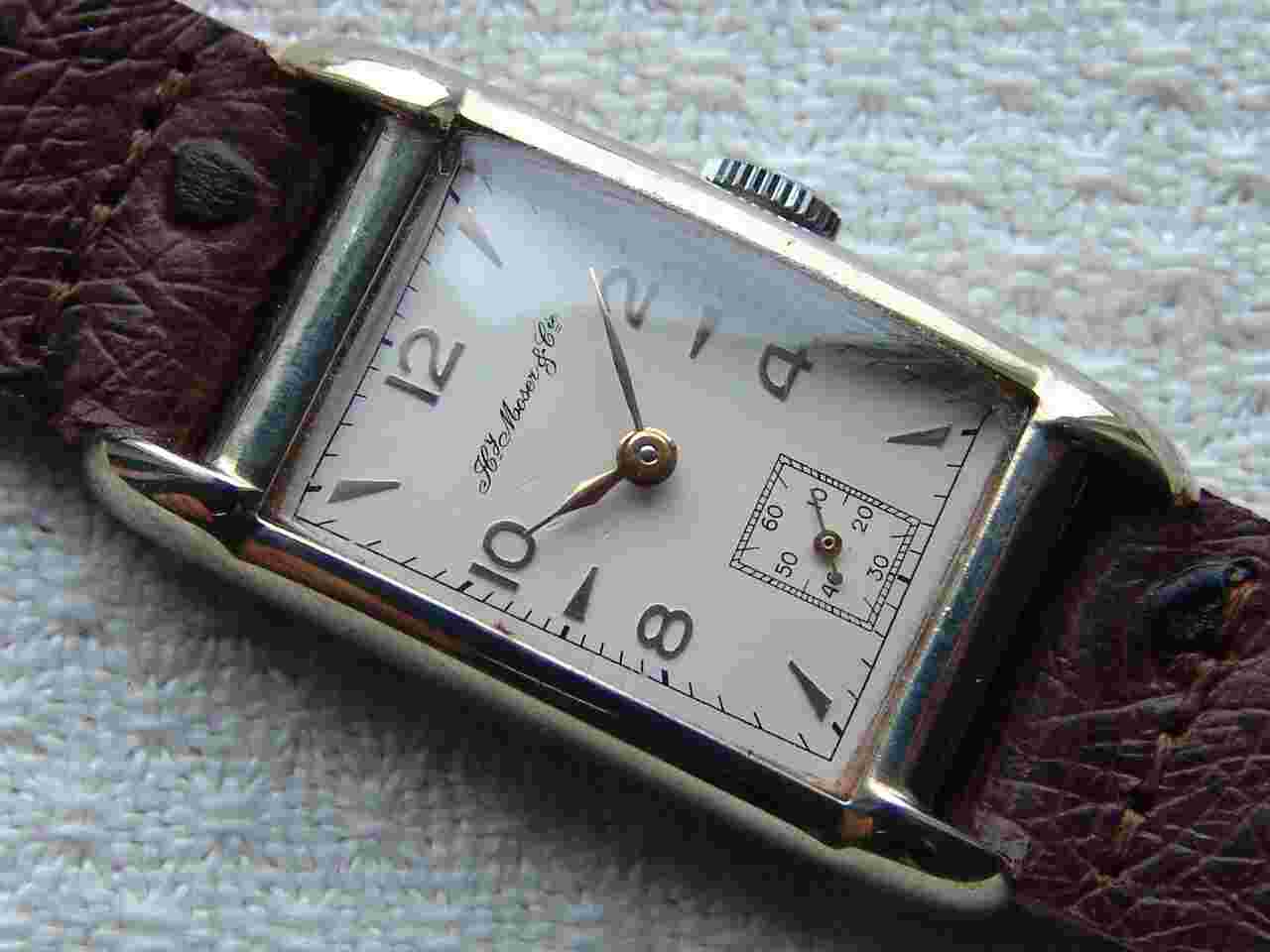 VINTAGE MEN'S WWII era H. MOSER & Cie RECTANGLE WRIST WATCH GOOD CONDITION